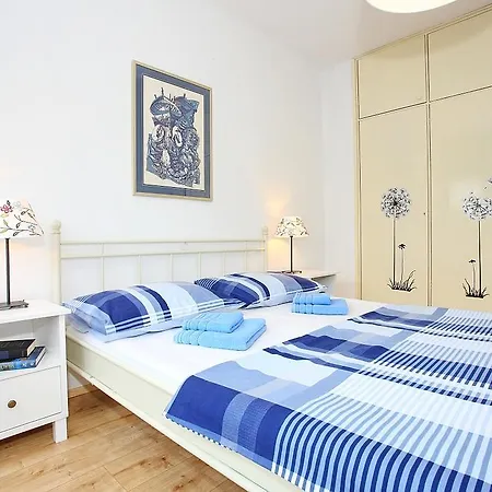 Knezak Appartement *